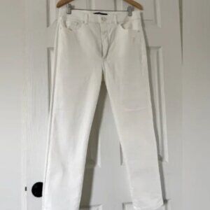Express White women’s Stretch High Rise Jeans. New without tag